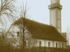 Evanjelický kostol v Novom Meste nad Váhom na dobovej fotografii krátko po prístavbe veže v roku 1932
